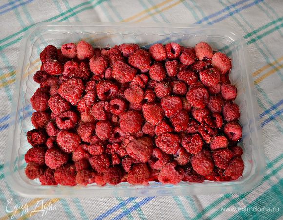 Малину разморозить. 