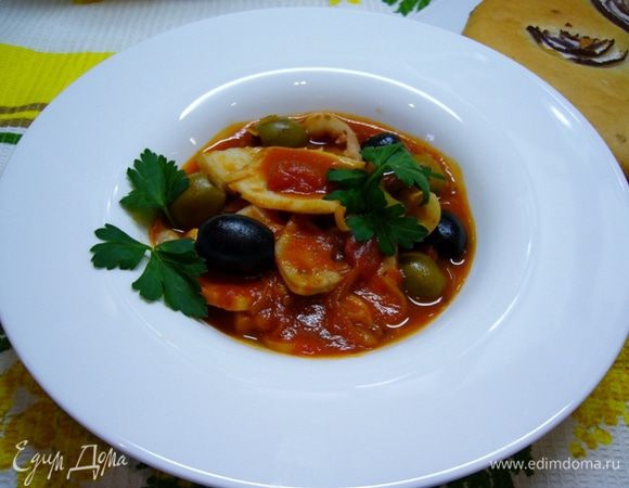 Украсить петрушкой, подавать с хлебной лепешкой (рецепт выложу позже!) и бокалом белого вина.