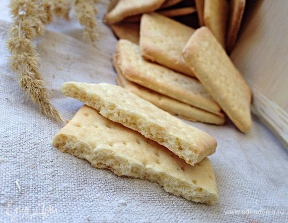 Вкусно как с молоком, так и с чаем и кофе.

