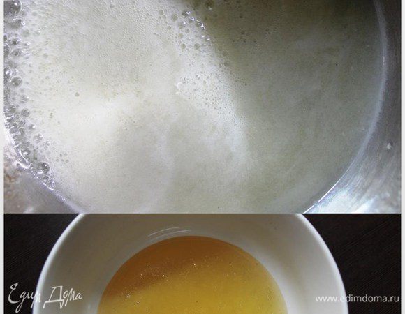 Можем периодически наклонять кастрюлю из стороны в сторону. Ждем полного растворения карамели, затем, помешивая, поварим ее еще не больше минуты и снимем с огня.
Перельем в мисочку и поставим остывать. Сироп может покрыться тоненькой пленочкой, но должен остаться жидким и не кристаллизоваться.