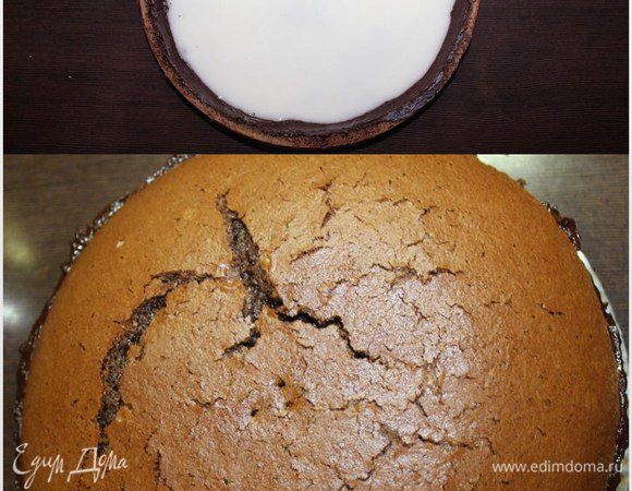 Затем достаем коржи с застывшим шоколадом и выкладываем помадку в полость нижнего коржа.
Остается только соединить части бисквита, покрыть оставшимся ганашем верх и бока торта и заняться декором.