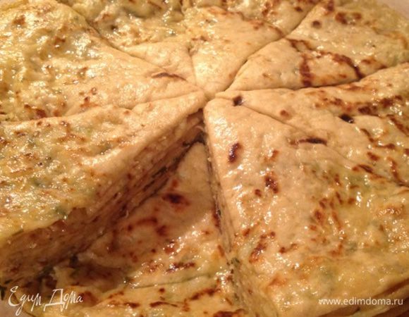 Разрезаем на порционные кусочки и подаем.  

Приятного аппетита!