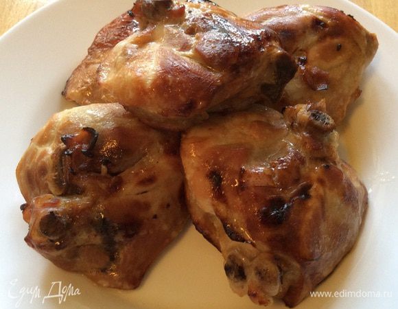 Получается очень вкусное и нежирное блюдо. Прекрасно сочетается с отварным картофелем и свежими овощами. 

Приятного всем аппетита!