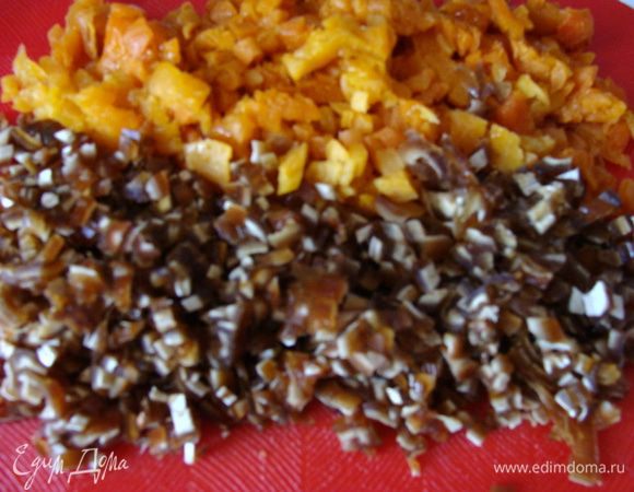 Порезать (порубить) ножом.