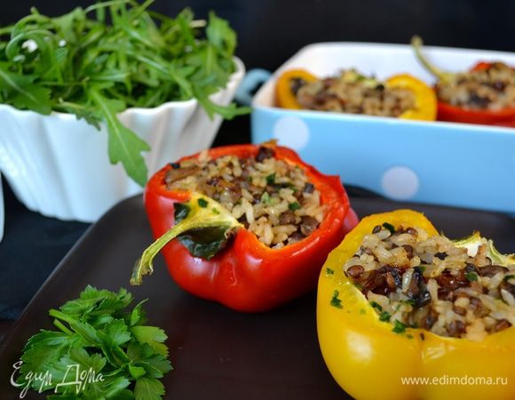 Подавать с зеленым салатом! Приятного аппетита! ;)