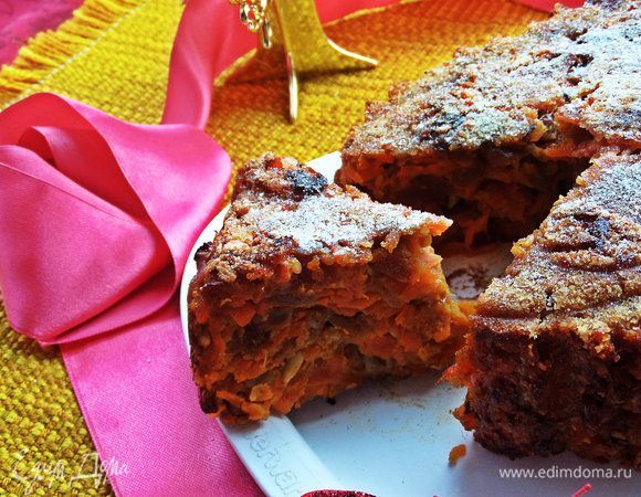 Здесь отрезала ещё тёплую на пробу!