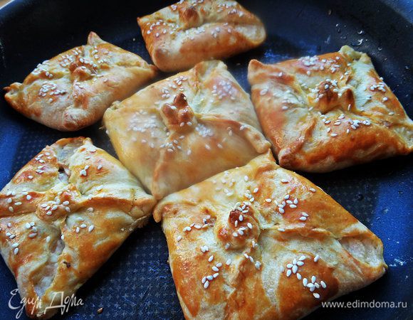 Выпекаем остальные слоечки.