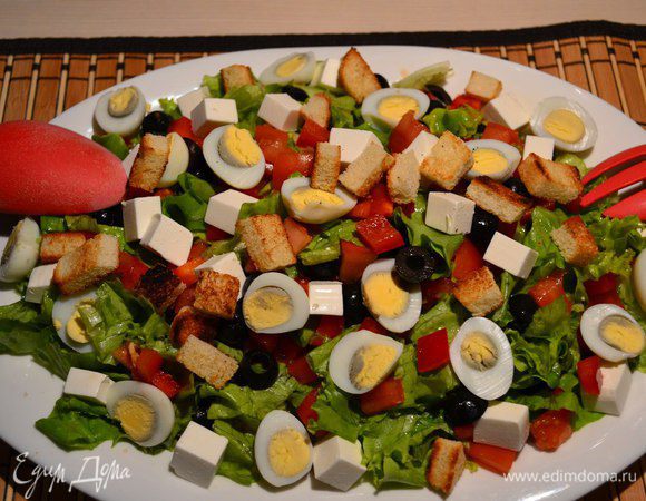 Вот готовый салатик! Приятного аппетита)