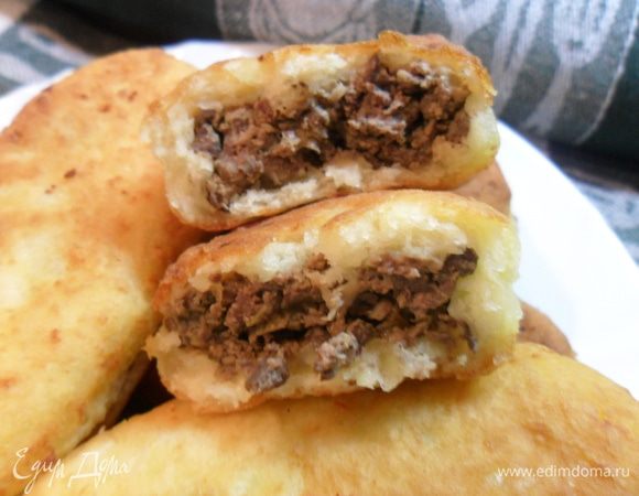 Вкусно как горячими, так и холодными. А вот разлом пирожка)