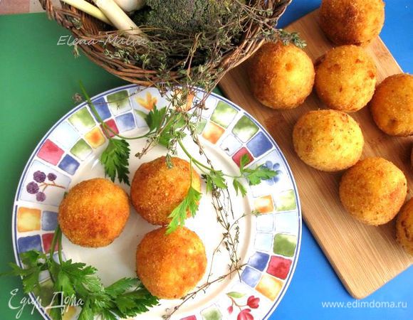 Не удержалась - еще фото этих красавчиков.