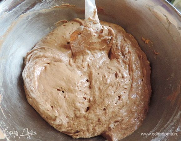 Снова аккуратно перемешиваем.