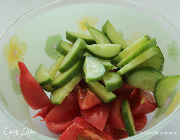 Затем огурцы.