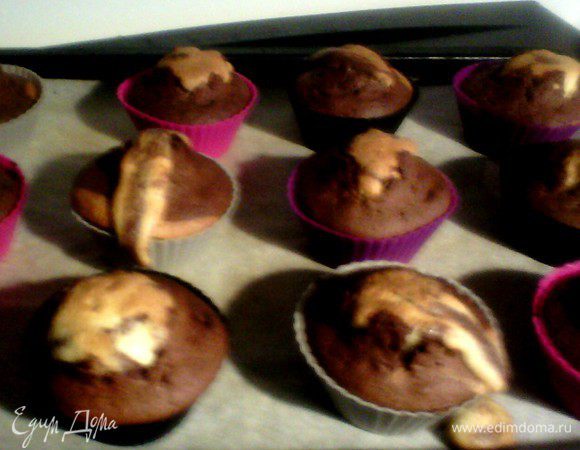 Поставить в духовку на 20 минут (смотрите по вашей духовке). 