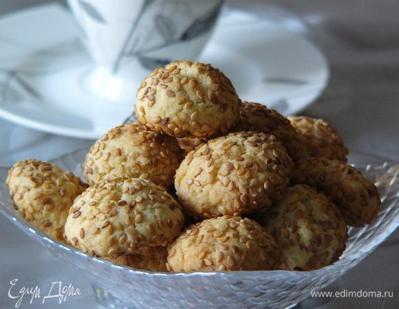 Выпекаем в заранее разогретой до 170 градусов 20 минут. Подаем к чаю и наслаждаемся.