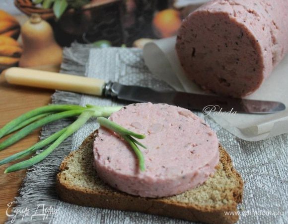 Извлекаем из форм, нарезаем и кушаем, кто как любит, с лучком, хлебушком, хреном и т.д.