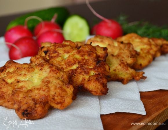 Прекрасны на вкус как в горячем виде, там и в охлажденном. Лучше всего подавать со свежими овощами или любимым весенним вашим салатом! Приятного аппетита!