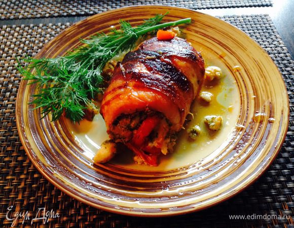 Полуготовый болгарский перец режим на полоски.