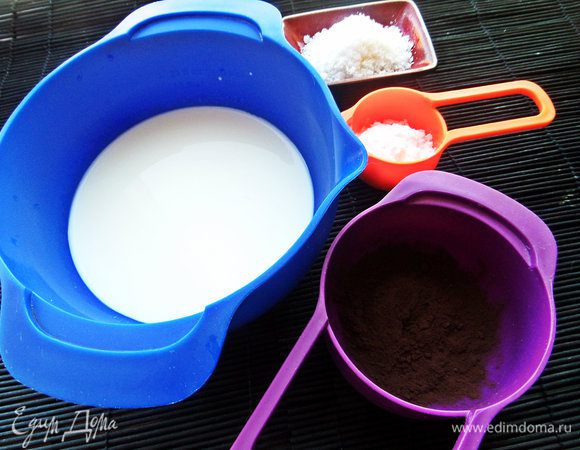 В пост готовим на кокосовом молоке, в остальное время на обычном! Идея сварить на овсяном молоке, но я не делала такое.