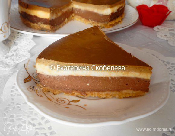 Нарезаем на кусочки и наслаждаемся. Приятного аппетита!