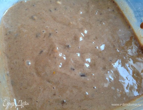 и подмешайте к шоколадной массе. Поставьте в морозилку минимум на 6 часов.