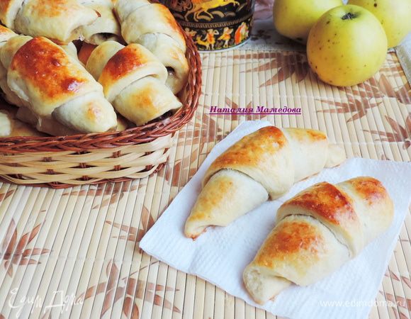 Готовые рогалики бесподобны как с пылу-жару, так и холодными.