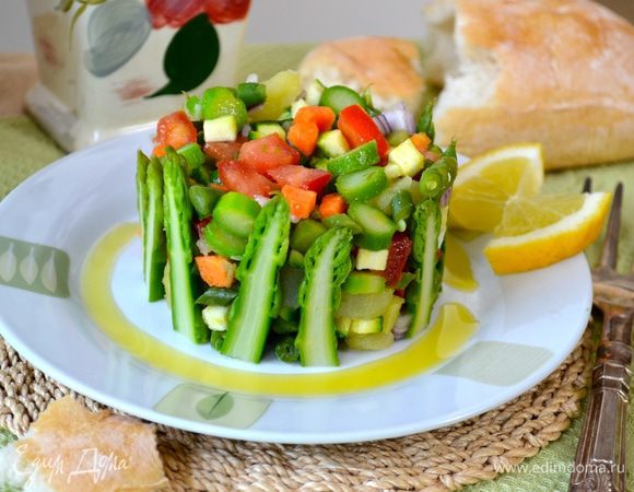 Перед подачей на стол снять стальное кольцо и вуаля! :)
Приятного аппетита!