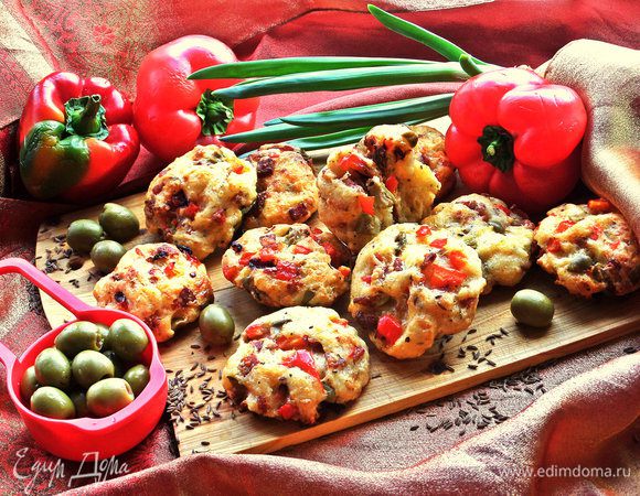 Когда постоят накрытые, станут полностью мягкими - тоже вкусные)