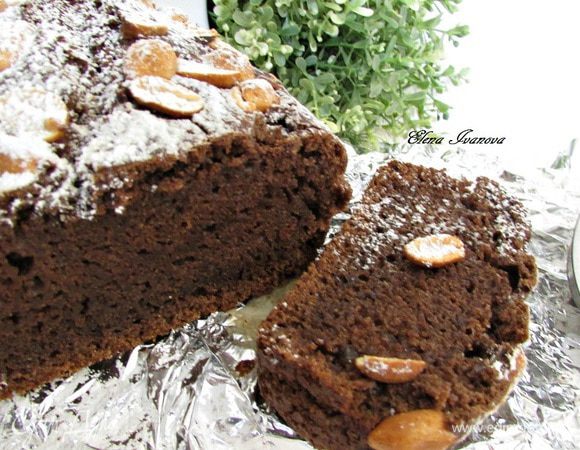 Нарезать на кусочки и приглашать домашних на чай.