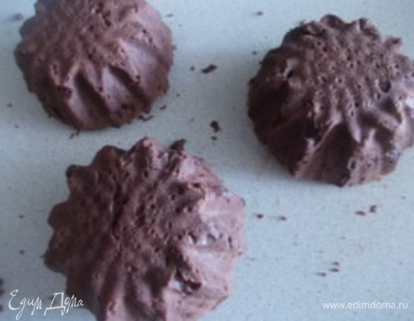 Выпекаем при 190С 20-25 минут. Вынуть из формочек и остудить.