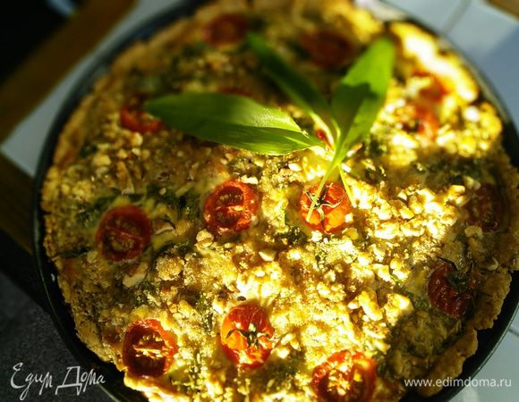 Готовый киш охладите до комнатной температуры, его можно есть также и холодным. Приятного аппетита! 