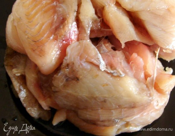 Филе щуки пропустить через мясорубку.