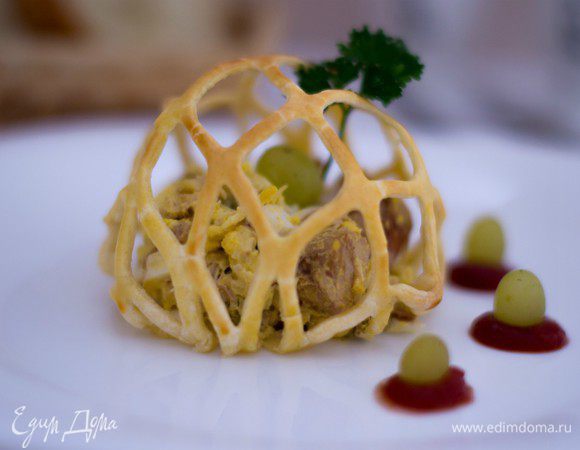 Вкусный, сытный салат готов! 