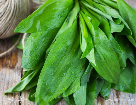 Черемшу помыть и обсушить.