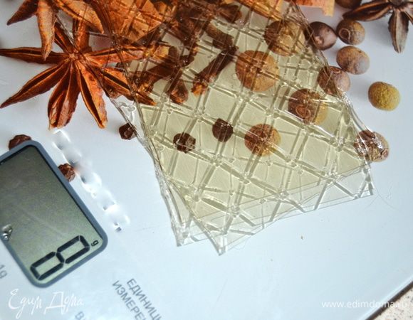 Листовой желатин 8 г= 3 листа. 