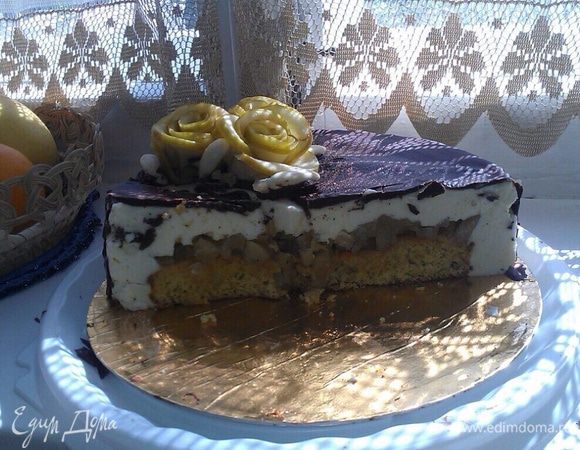 Торт делала в подарок, но фото разреза прислали :)