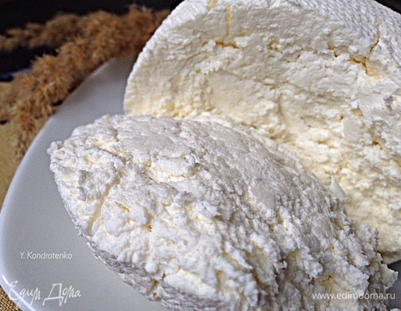 У меня домашний творог, по рецепту Катюши!:)
http://www.edimdoma.ru/retsepty/64524-desert-apelsinovyy-tiramisu-retsept-domashnego-maskarpone