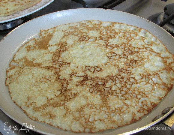 Жарить привычным способом, подрумянивая с обеих сторон. 