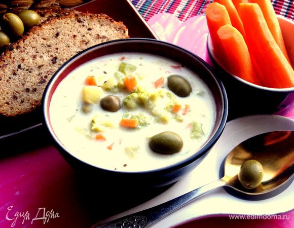 Разливаем по порциям вкусный сытный супчик-такой уютный и домашний :)