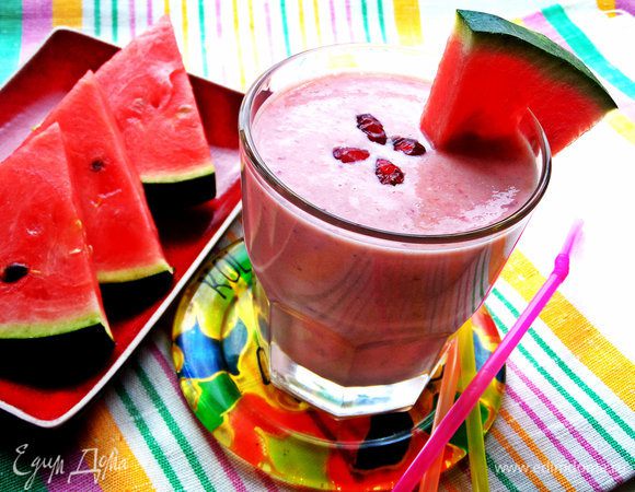 Подаём на полдник или на десерт. Можно взять на пикник.