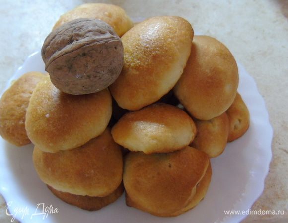 Выпекать около 20 минут, в разогретой до 180°С духовке. Дверь духовки не открывать, вентилятор не включать, дверью в помещении не хлопать. И все получится!!!