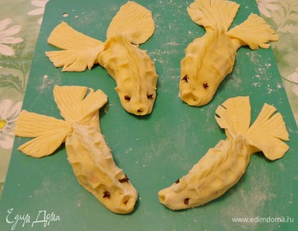 Варить в мантоварке минут 30 или если ее нет, просто как пельмени.