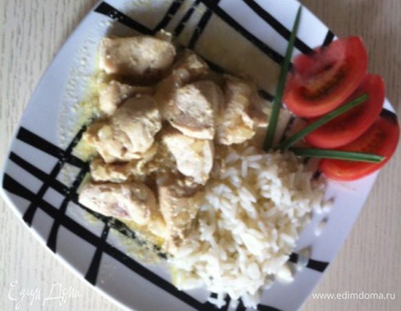 Подавать можно с рисом, зеленой фасолью, запеченным картофелем. Приятного аппетита!