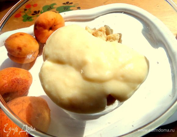 Несколько ложек остывшего крема.