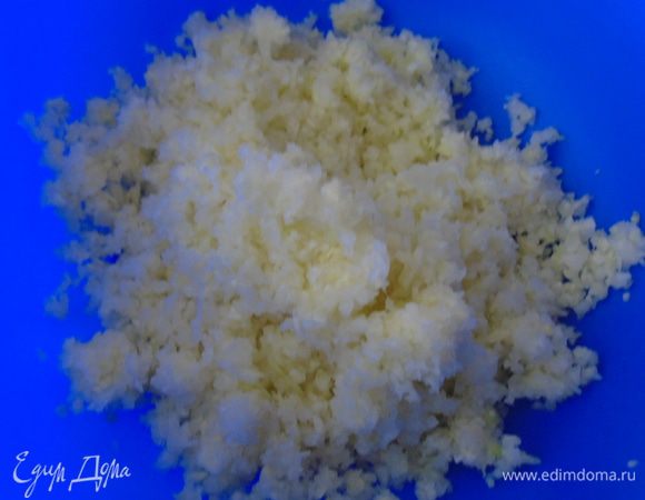 Капусту измельчить в блендере.