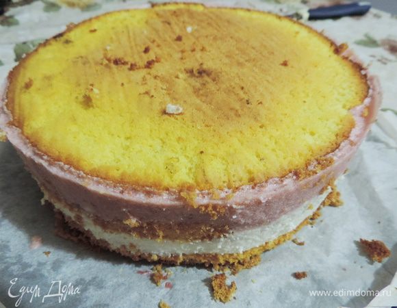 Когда суфле полностью застынет, можно освободить нашу заготовку из кольца.