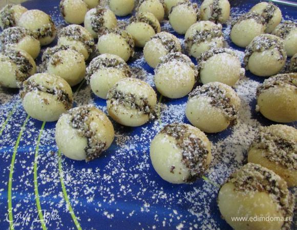 По желанию готовое печенье присыпать сахарной пудрой.