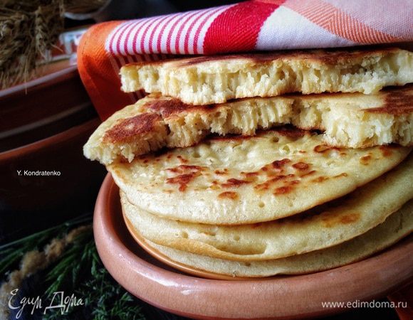 И Танюшины (Снежинки нашей) "Пухляки", это что-то! Очень вкусные и ароматные блины, рука так и тянется за очередным! Теперь на один рецепт любимых блинов больше! Спасибо Танечка! ;)
http://www.edimdoma.ru/retsepty/36998-bliny-na-syvorotke-puhlyaki