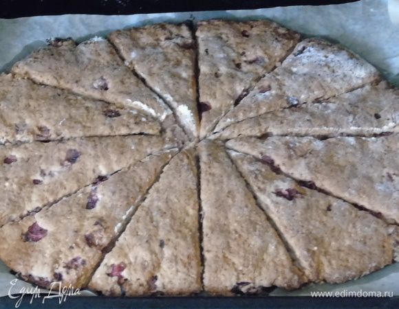 Выпекать в разогретой до 200С духовке 20-25 минут. Готово!