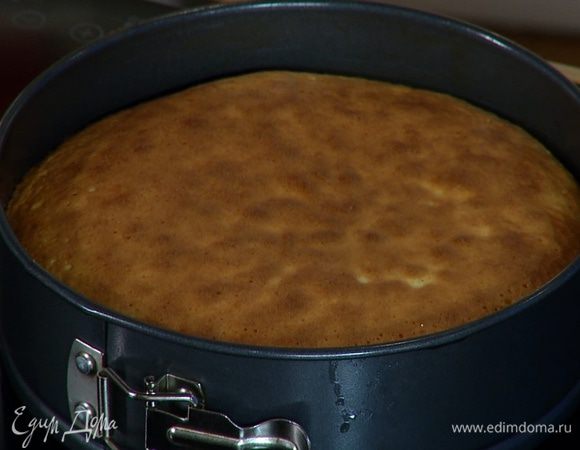  Выпекать в разогретой духовке 25–30 минут.