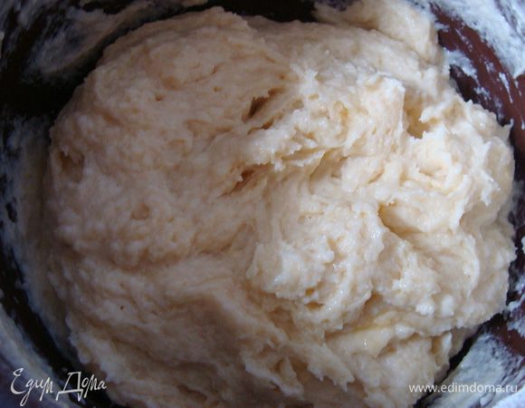 Размешать деревянной лопаткой (мне удобно использовать деревянную, наверное, это не принципиально).